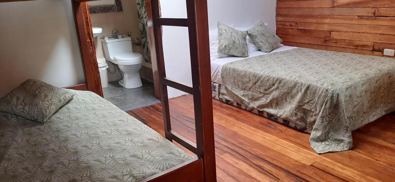 Guest House Great Hostels Amazon Puyo Exterior photo